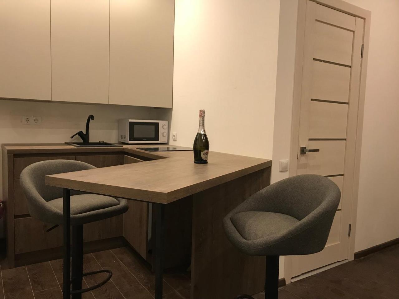 Vip Apartment Ploscha Rynok 리비프 외부 사진